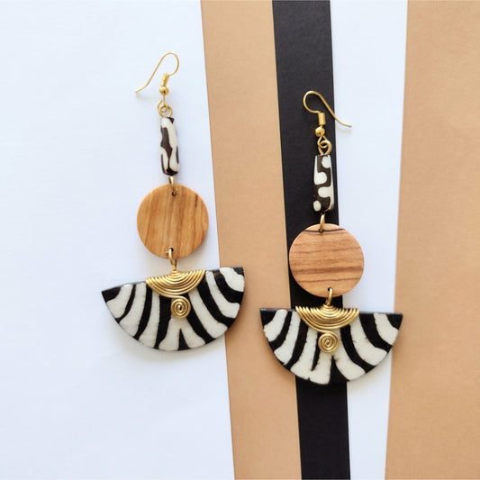 Maira Earrings